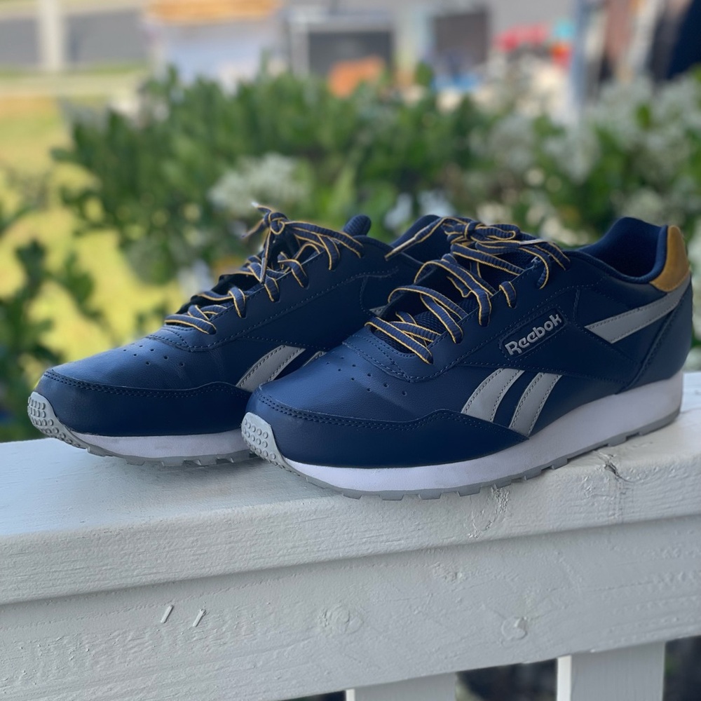 Reebok men’s shoes